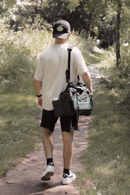 Revolution Mini Deluxe V3 Disc Golf Bag - Crimson